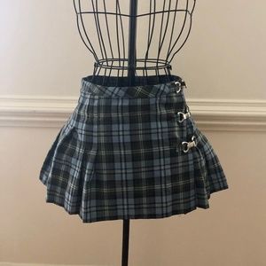 Punk Schoolgirl Pleated Plaid Skirt with Clasps